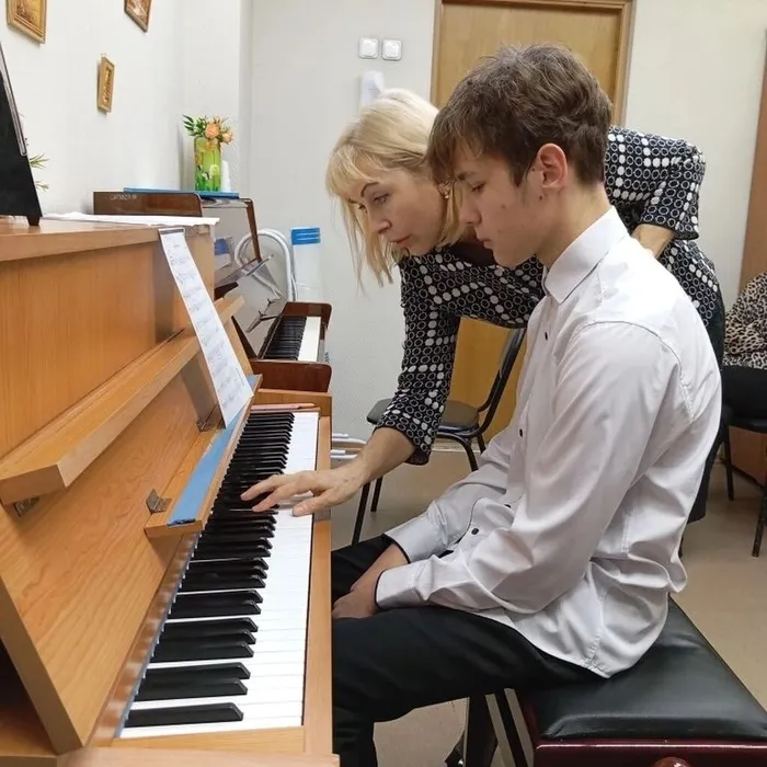 18.12.2025 - Открытый урок преподавателя Натальи Сергеевны Костовой на тему: «Подготовка к зачету. Работа над разнохарактерными пьесами».