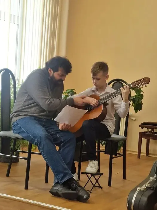 Тихонов Лев